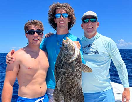 Big tripletail while mahi fishing